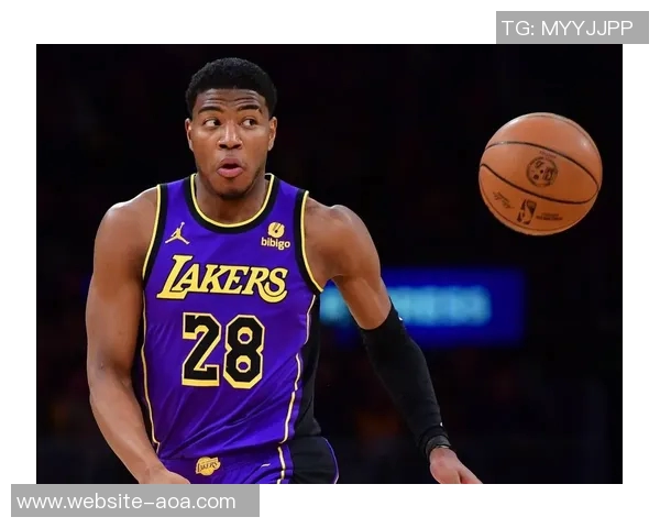 曾令旭分析詹姆斯复出后首发阵容建议替换八村塁 曾令旭分析詹姆斯复出后首发阵容建议替换八村塁