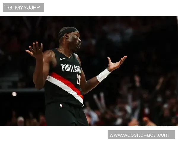 霍勒迪强调全力以赴的重要性称击败雷霆意义重大展现球队特质 霍勒迪强调全力以赴的重要性称击败雷霆意义重大展现球队特质